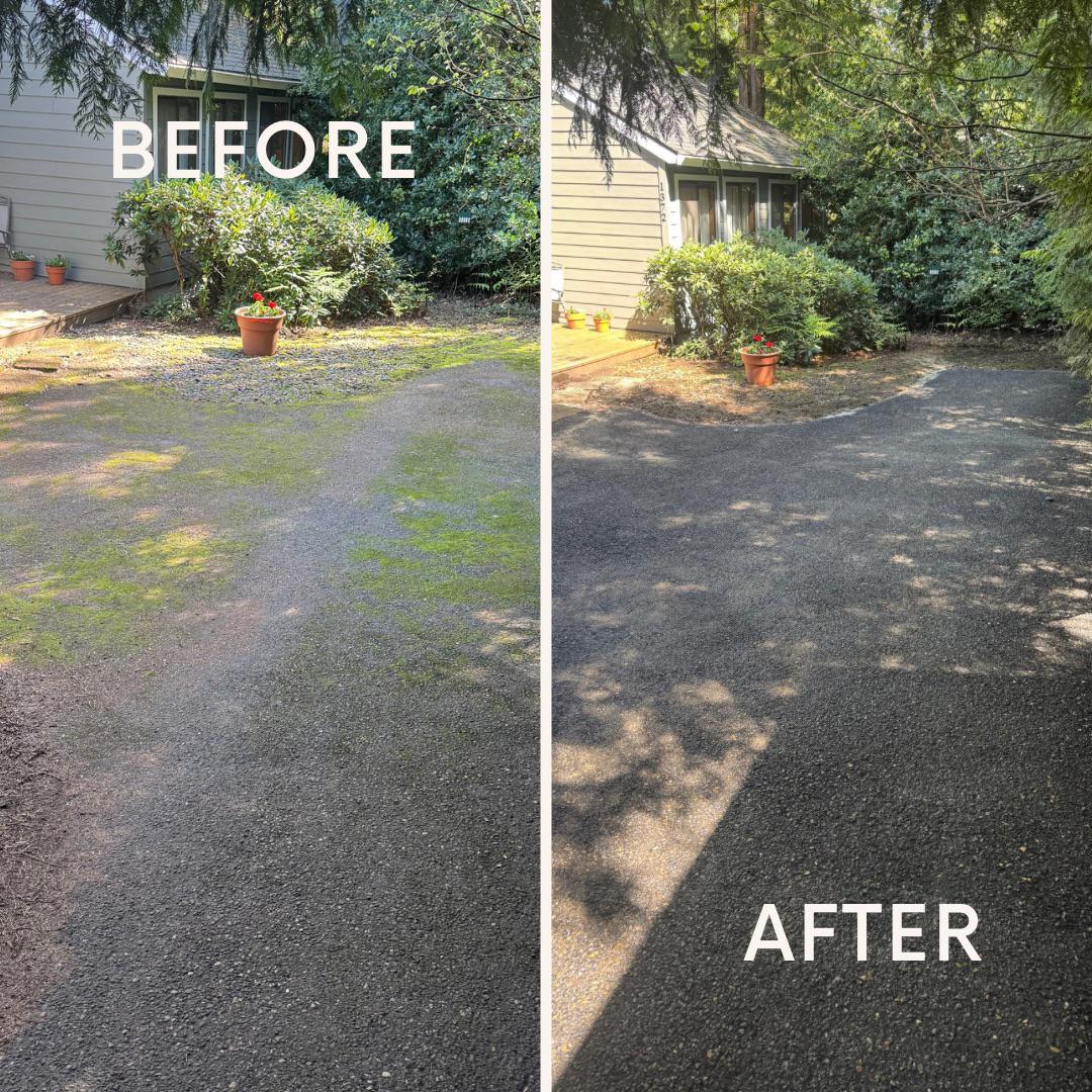 Before and after comparison of a gravel driveway, showcasing significant moss and grime removal through pressure washing, highlighting the effectiveness of Poseidon Power Wash services in Portland.