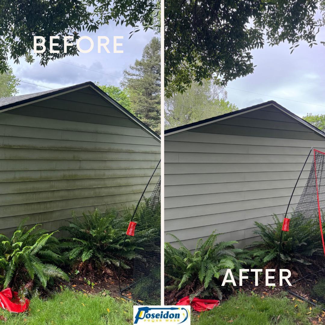 Before and after comparison of a home's siding, showcasing the effectiveness of Poseidon Power Wash's pressure washing services, with visible removal of grime and moss, surrounded by greenery.